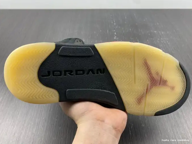 Cheap Husky Off DR0092-001 Noir Air 5 Jordan Gore-Tex 0521